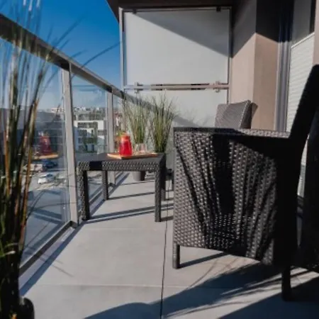 Apartament Silvia Karolinki 78